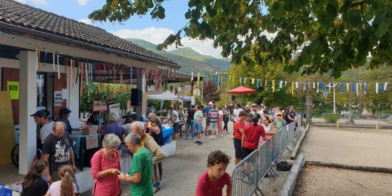 Tournoi de pétanque du 30 août: rencontres et convivialité à St Jean en royans