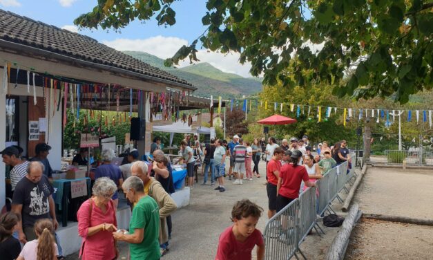 Tournoi de pétanque du 30 août: rencontres et convivialité à St Jean en royans