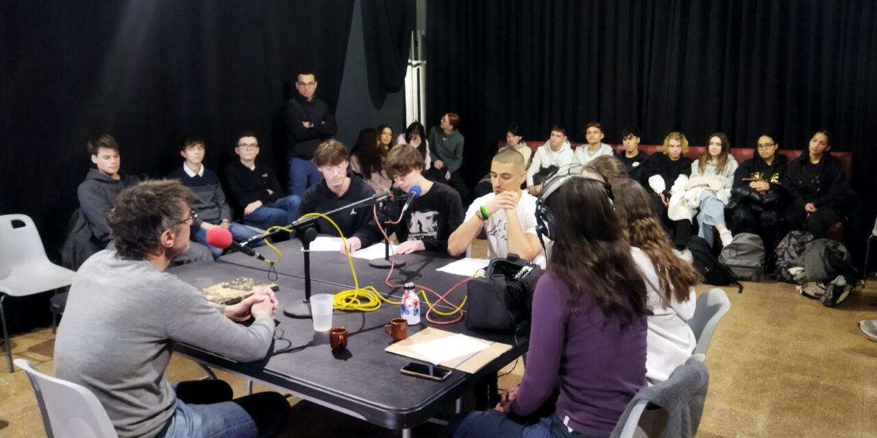 Enquête radiophonique avec le lycée La Saulaie